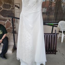 Maggie Sottero Bridal Dress Size 8 