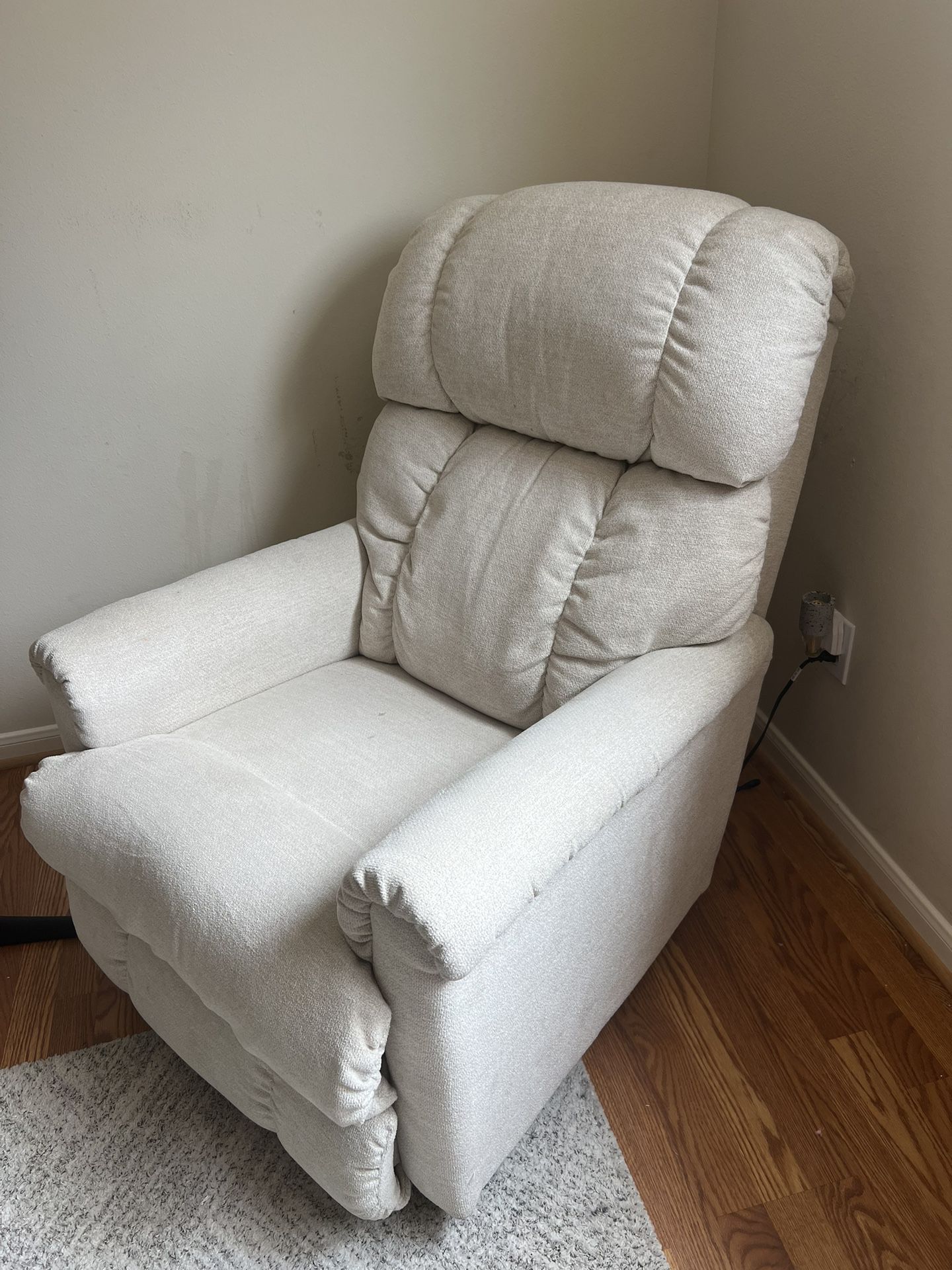 Lazboy Fully Electric Recliner 