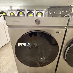 Samsung 7.6 Cu Fit Bespoke Gas Dryer 