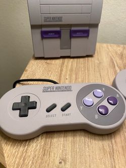 Nintendo Super NES Classic Edition – 2 Controllers