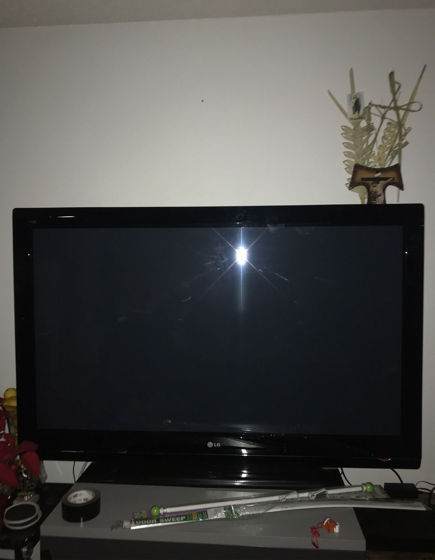 60” LG Smart TV