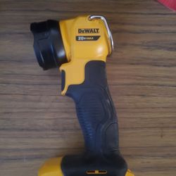 Dewalt Flashlight 