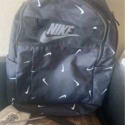 Nike Backpack $5