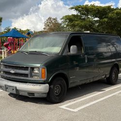 2002 Chevrolet Express