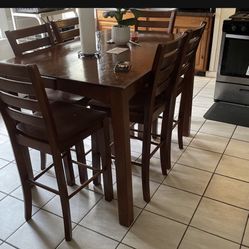 Dining Room Table 6chairs 