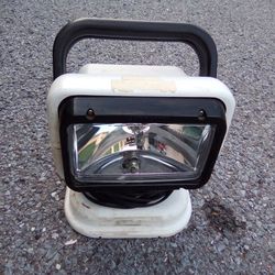 GOLIGHT -  SEARCHLIGHT - SPOT LIGHT 