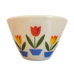 Vintage Fire King Anchor Hocking Tulip 9.5" Mixing Bowl Nesting Milk Glass