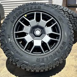 FREE DELIVERY (4) NEW OEM 2025 Tesla Cybertruck Wheels Goodyear DURATRAC AT Tires SENSORS 100% LT285/65R20