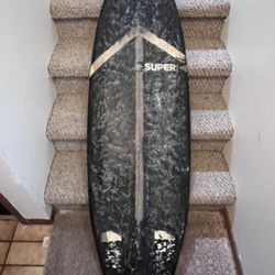 Super Fish Surfboard 5’5”