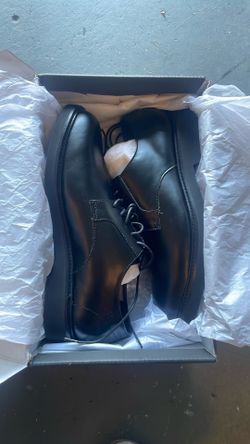Brand New Banana Republic Men’s Dress shoes, size 8