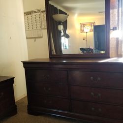 Mirror Dresser And Side Stand 