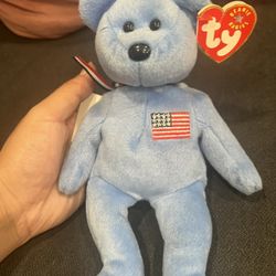 Ty Beanie Baby America The Bear 