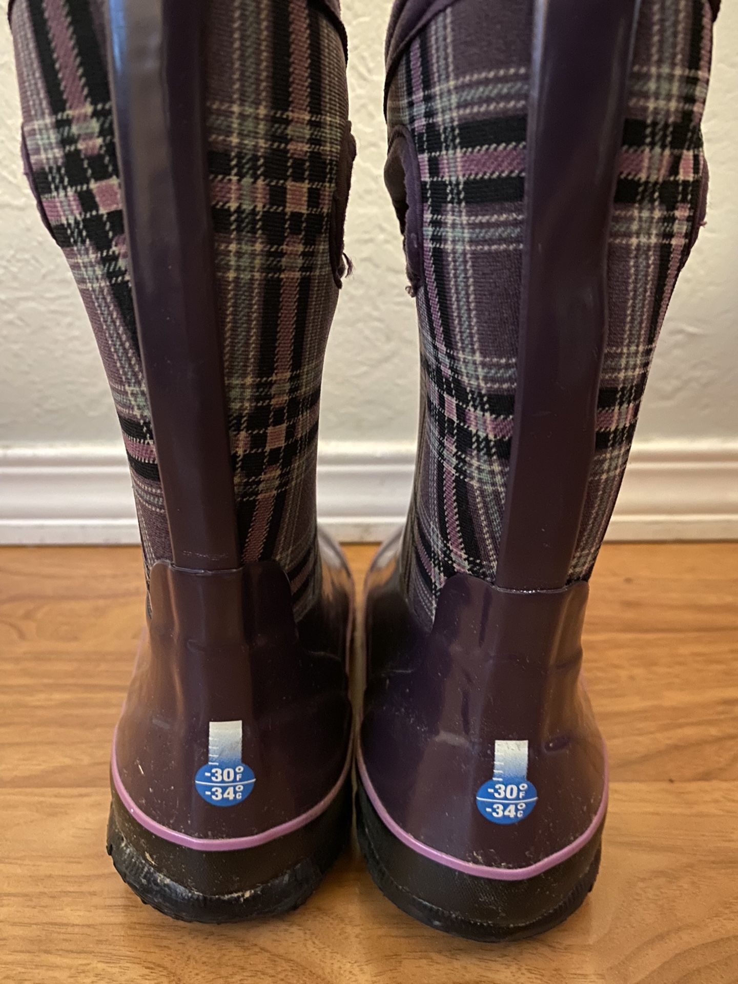 Girls Size 13 Rain Snow Boots BOGS 
