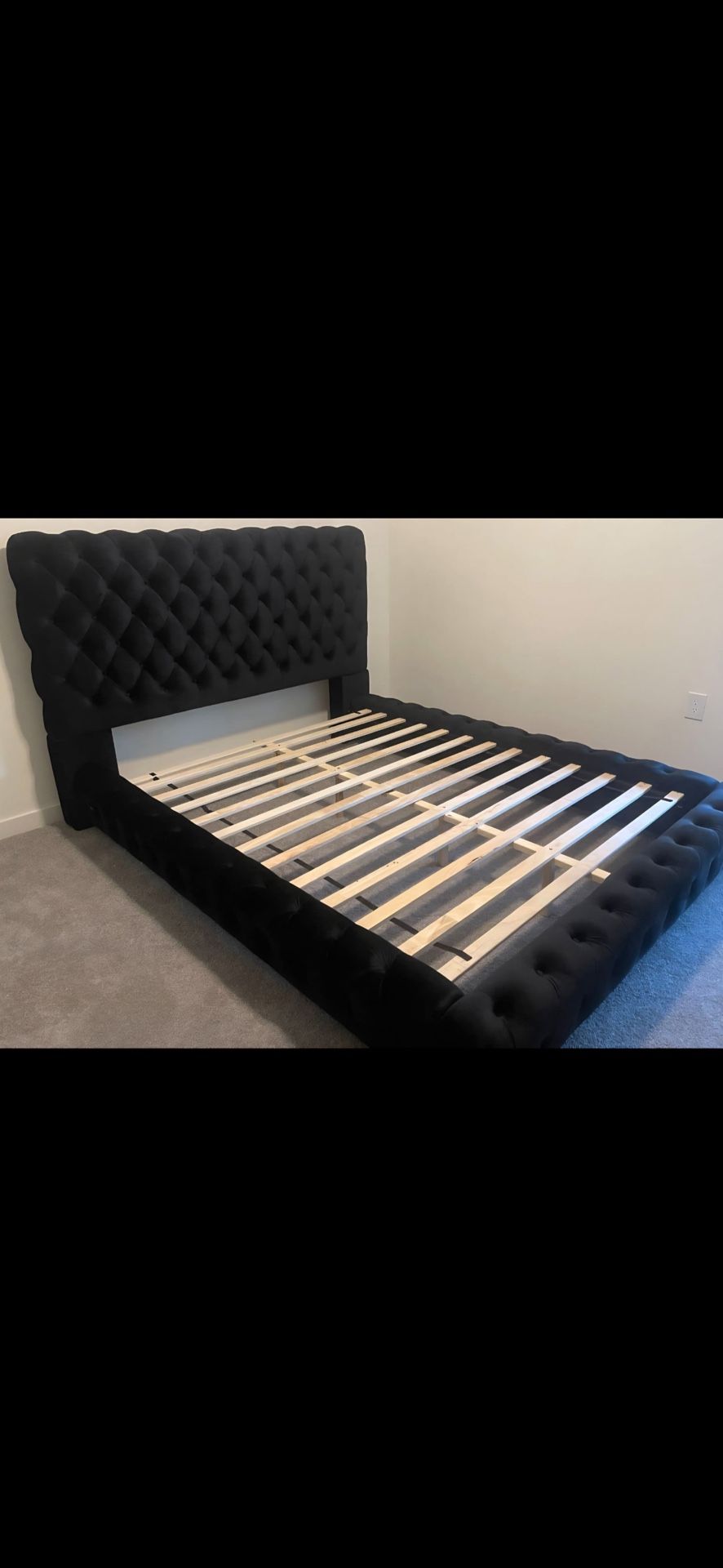 ποΈ King Size Bed Frame β $700