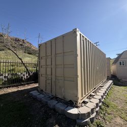 20ft Storage Shipping Container – Weatherproof – Heavy Duty