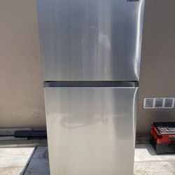 Samsung Refrigerator Freezer Stainless Steel 