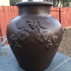 ceramic vase 