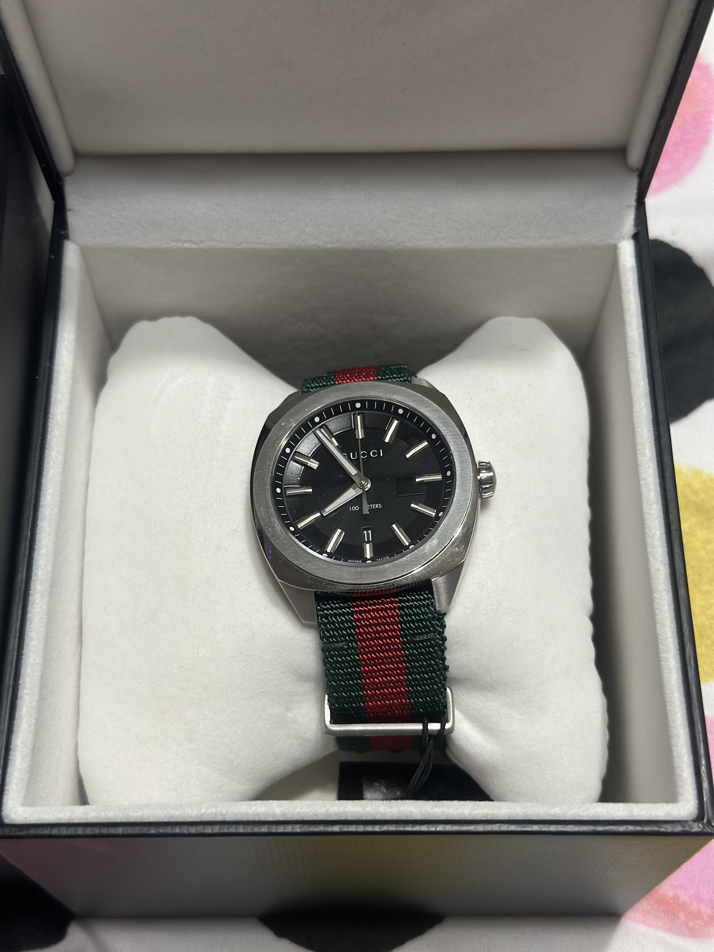 Gucci Men's GG2570 41mm Stainless Steel