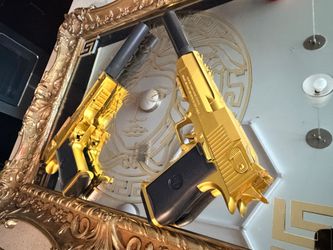 Mirror prop decorations