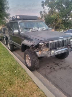 1990 Jeep Cherokee