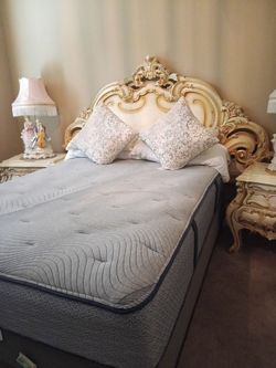 Bedroom set