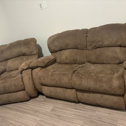 Reclinable Couches 
