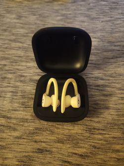 Beats wireless Earbuds