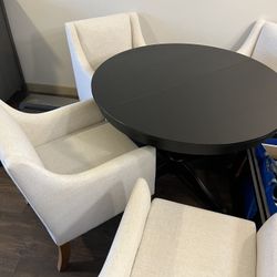 Round Dining Table And 4 Chairs 