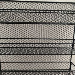 Shelves to keep on the wall