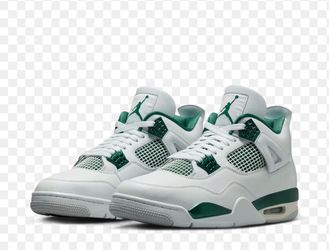 Jordan 4 size 5 in kids but runs big