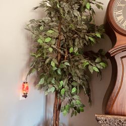 Silk Over 6ft Tall Tree Usually Sells For 140 Plus  