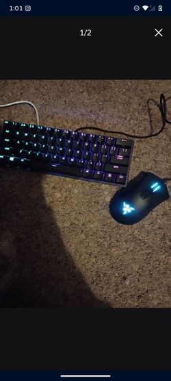 Razer Huntsman Mini + Razer Deathadder V2 Gaming Bundle