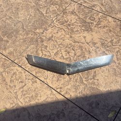 This hood piece for a 50-60 mercury