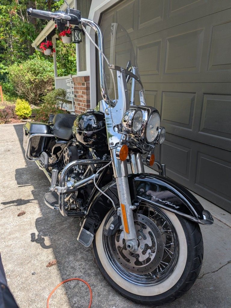 Harley Davidson Road King Classic 