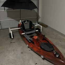 Kayak With Accessories 