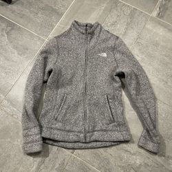 Women Northface Sweater 
