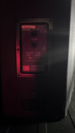 JBL SRX738