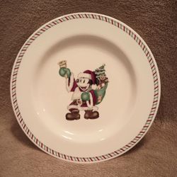 DISNEY 8 1/2 inch salad/dessert plate from the DIN 28 collection 