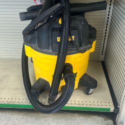 DeWalt wet, dry vac