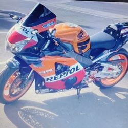 2001 Honda CBR 929