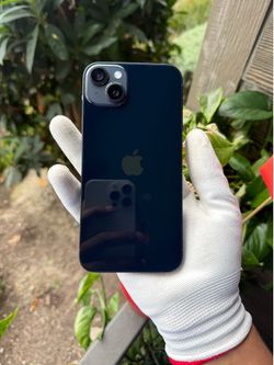 iPhone 14 Plus 128 GB Unlocked 83% Battery Health