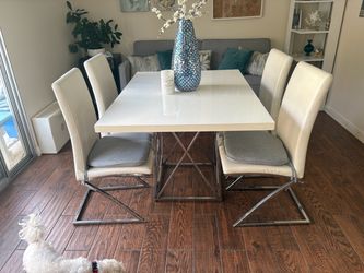 White Gloss Dining Table with 4 Chairs