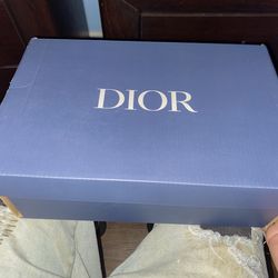 Dior B30