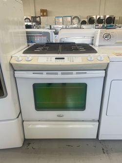 Used Whirlpool 30” Slide In Range  / 3 Months Warranty