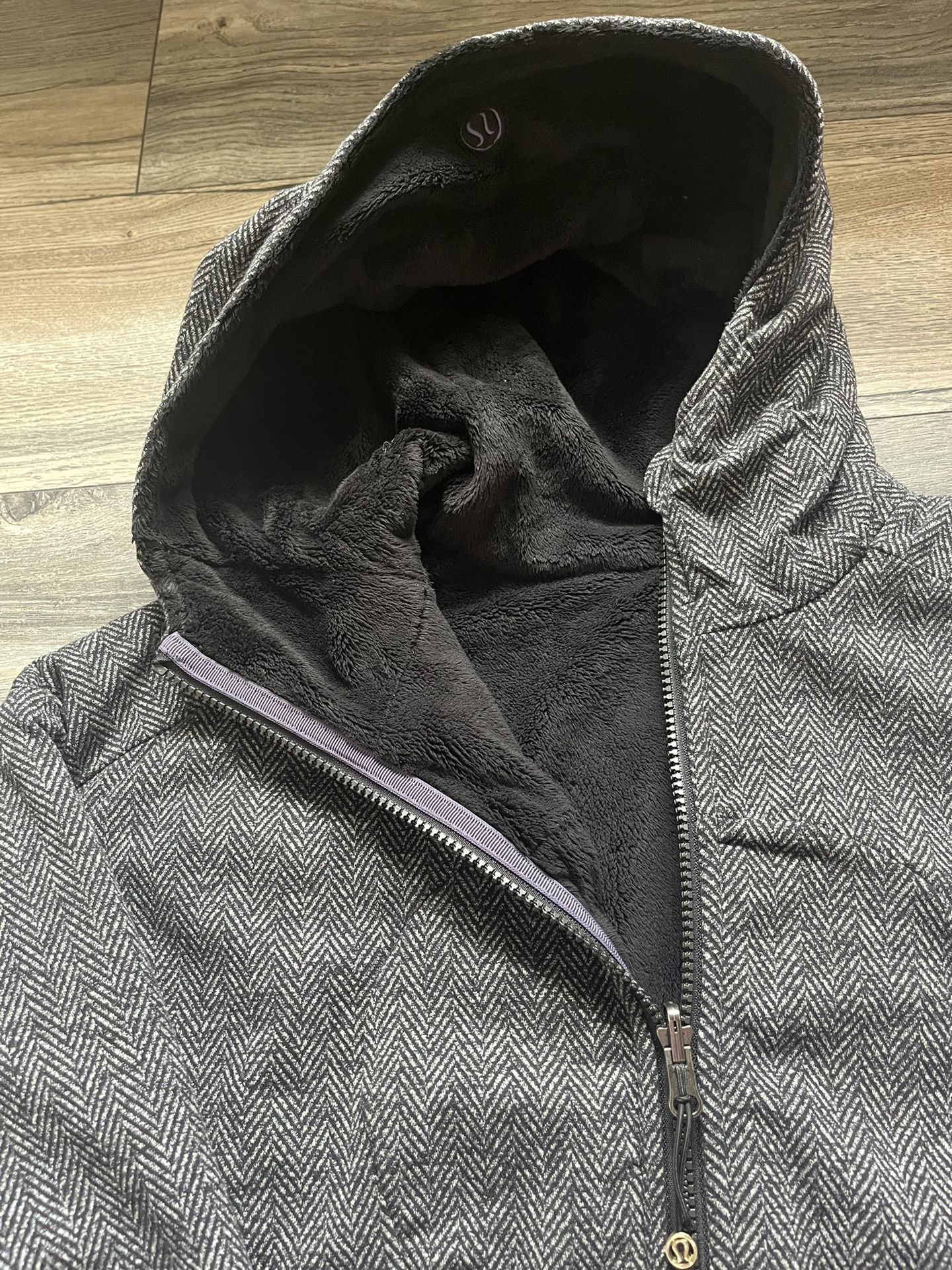 LULULEMON SCUBA HOODIE