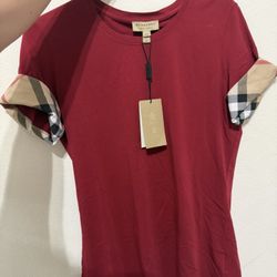 Burberry Women’s Tshirt