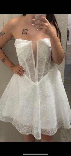 Mini reception dress for bride