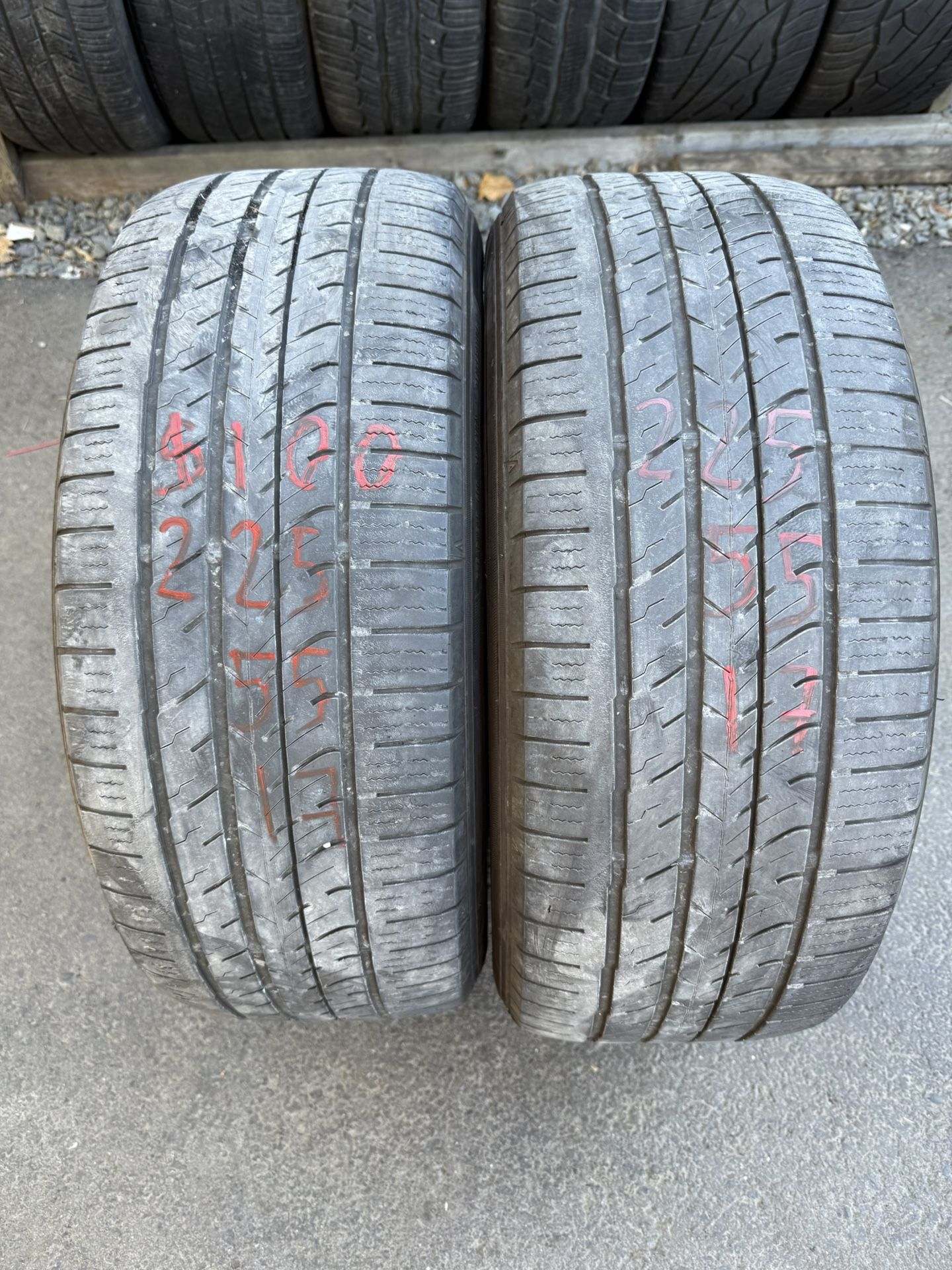 225/55/17(Falken)