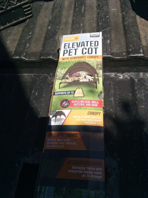 Elevated Pet Cot