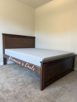 Full Solid Wood Bed With Memory Foam Mattress $500